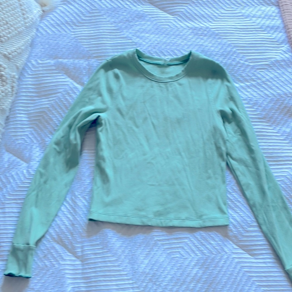 Outdoor Voices Long Sleeved Crop Top